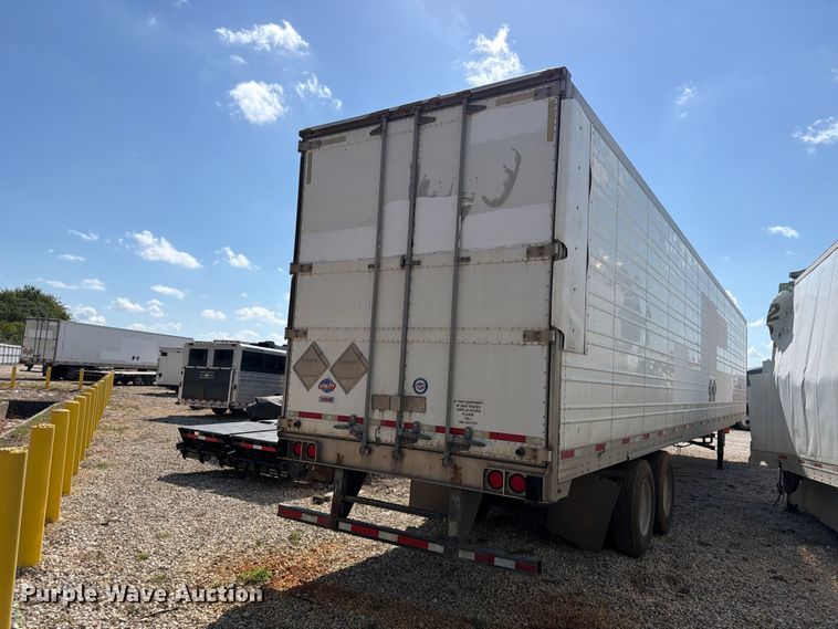 image for item YA4365 2019 Utility VS2RA refrigerated van trailer