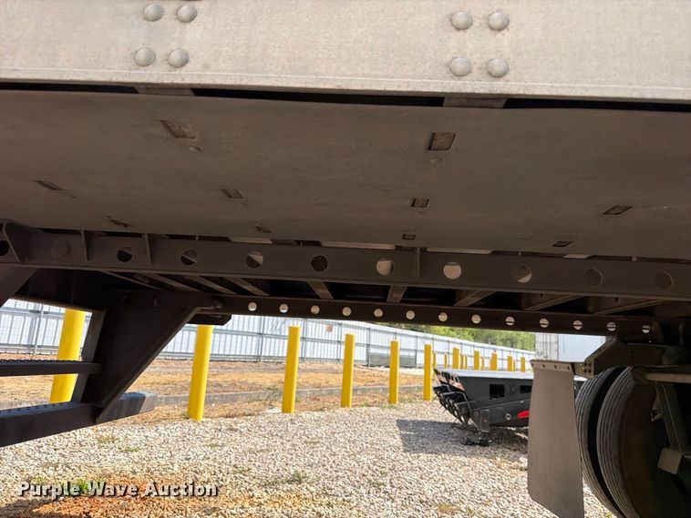 image for item YA4365 2019 Utility VS2RA refrigerated van trailer