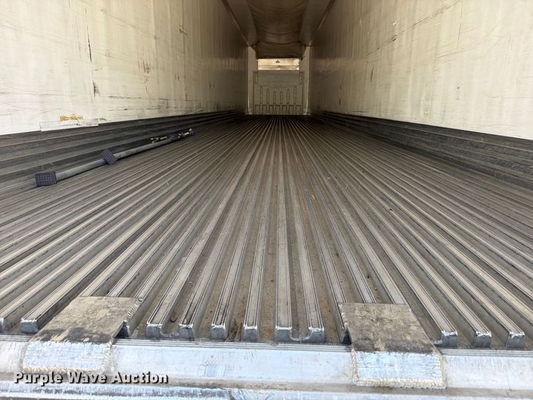 image for item YA4365 2019 Utility VS2RA refrigerated van trailer