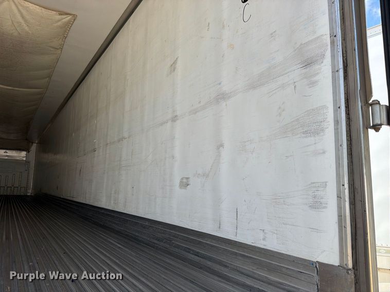 image for item YA4365 2019 Utility VS2RA refrigerated van trailer
