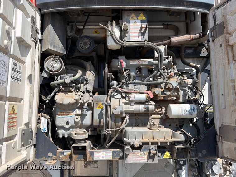 image for item YA4365 2019 Utility VS2RA refrigerated van trailer