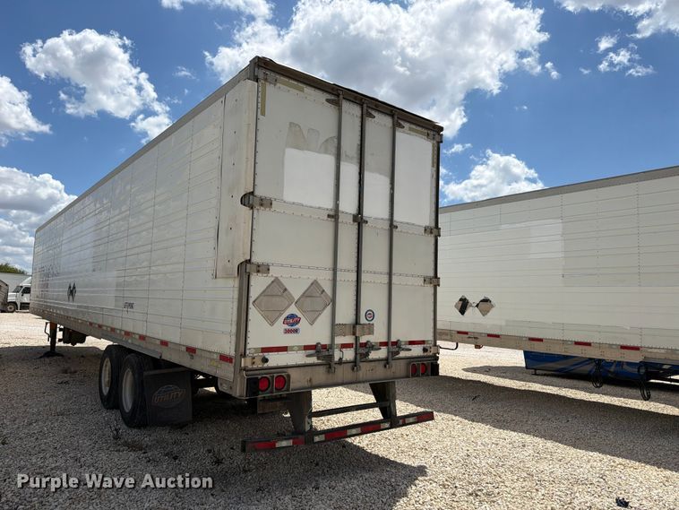 image for item YA4366 2019 Utility VS2RA refrigerated van trailer