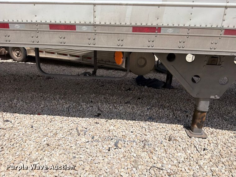 image for item YA4366 2019 Utility VS2RA refrigerated van trailer