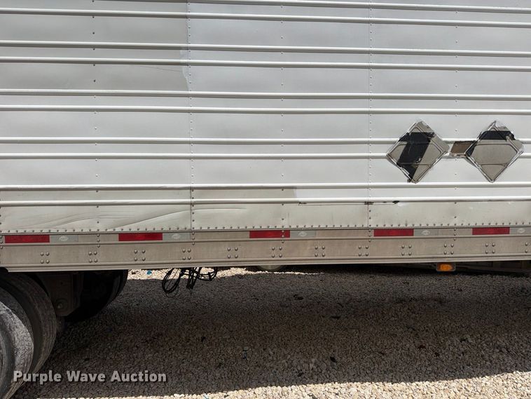 image for item YA4366 2019 Utility VS2RA refrigerated van trailer