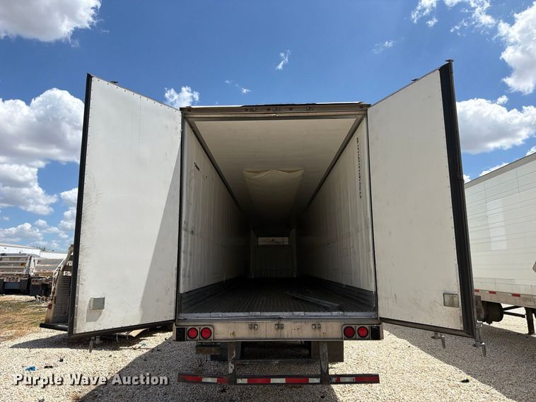 image for item YA4366 2019 Utility VS2RA refrigerated van trailer