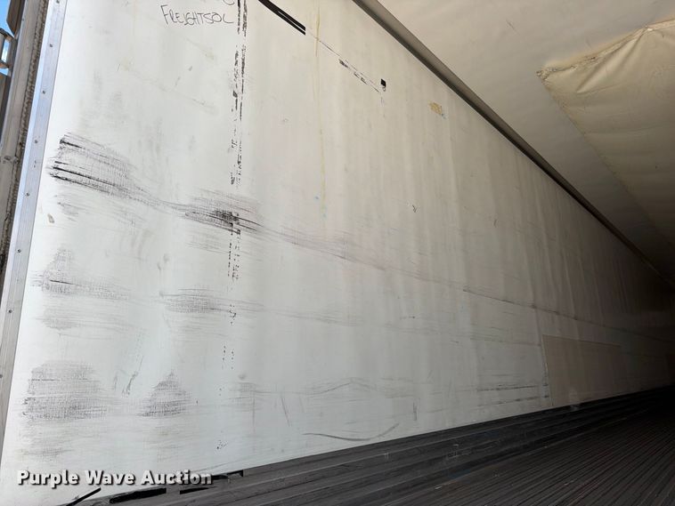 image for item YA4366 2019 Utility VS2RA refrigerated van trailer