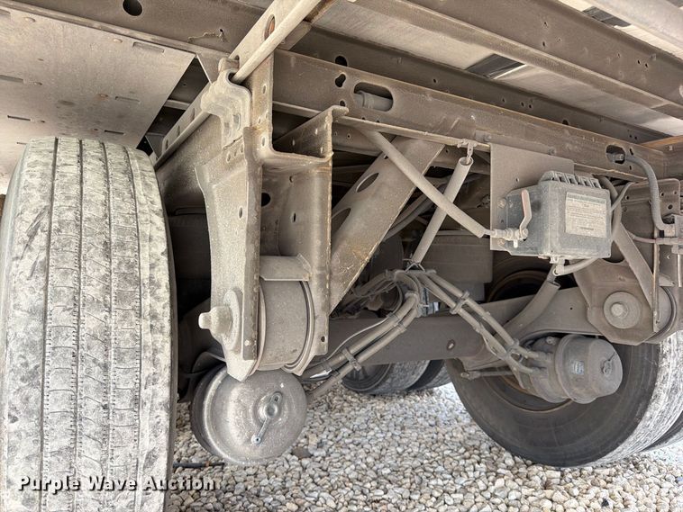image for item YA4366 2019 Utility VS2RA refrigerated van trailer