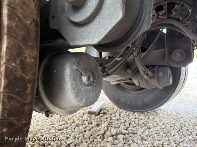 image for item YA4366 2019 Utility VS2RA refrigerated van trailer