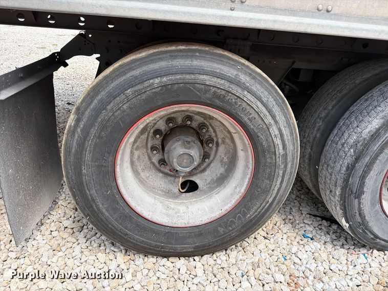 image for item YA4366 2019 Utility VS2RA refrigerated van trailer
