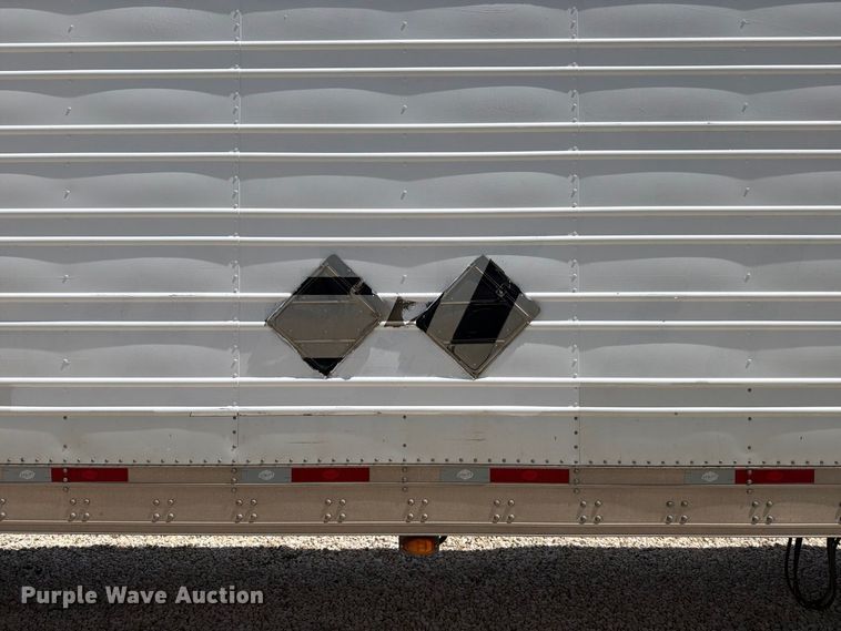 image for item YA4368 2019 Utility VS2RA refrigerated van trailer