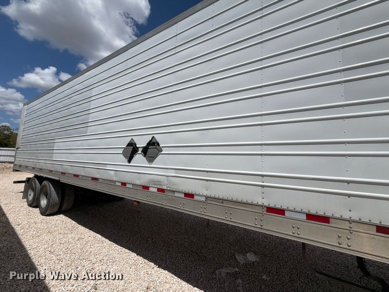 image for item YA4369 2019 Utility VS2RA refrigerated van trailer