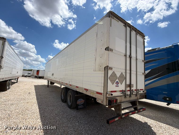 image for item YA4369 2019 Utility VS2RA refrigerated van trailer