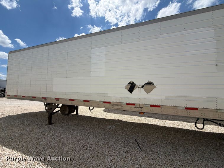 image for item YA4369 2019 Utility VS2RA refrigerated van trailer