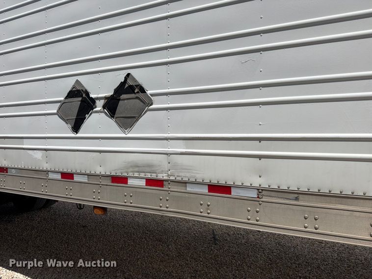 image for item YA4369 2019 Utility VS2RA refrigerated van trailer