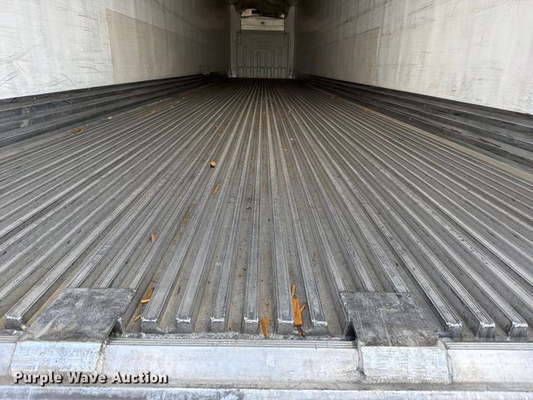 image for item YA4369 2019 Utility VS2RA refrigerated van trailer