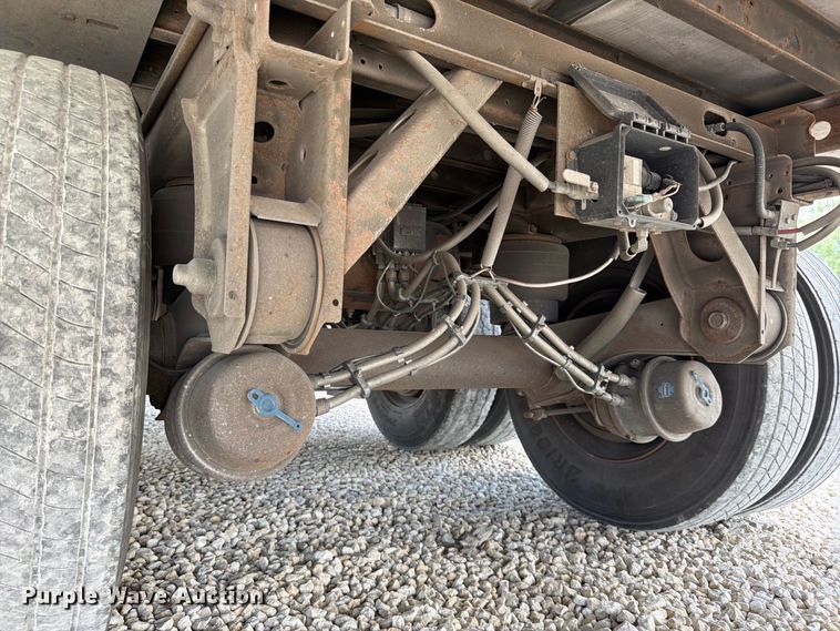image for item YA4369 2019 Utility VS2RA refrigerated van trailer
