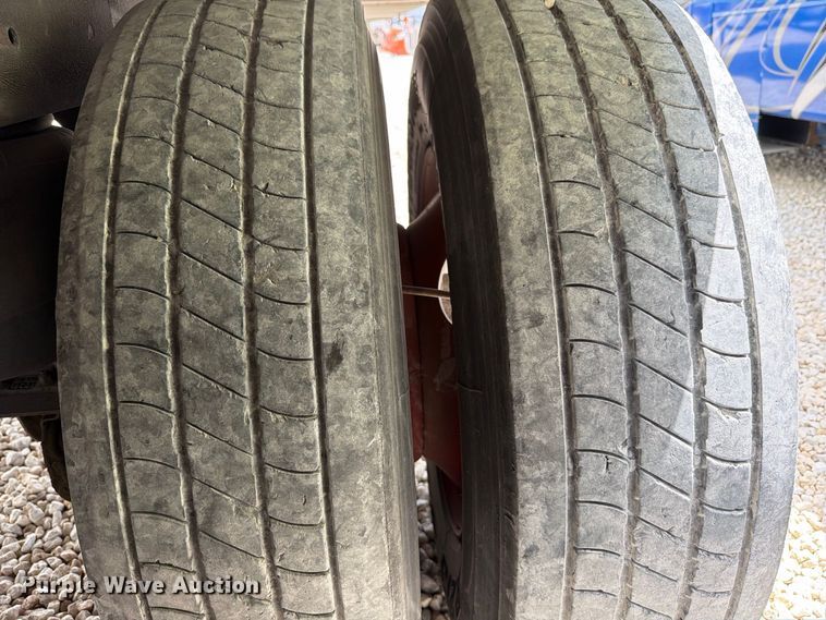 image for item YA4369 2019 Utility VS2RA refrigerated van trailer