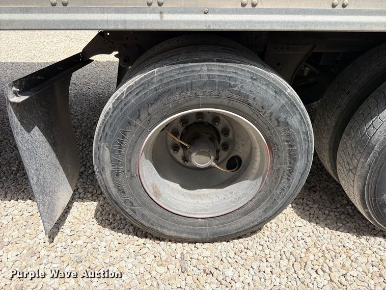 image for item YA4369 2019 Utility VS2RA refrigerated van trailer