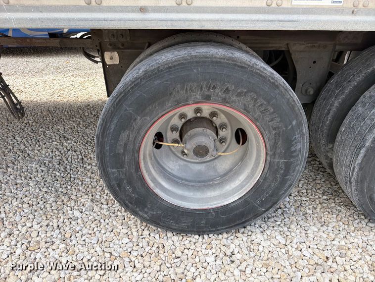 image for item YA4369 2019 Utility VS2RA refrigerated van trailer