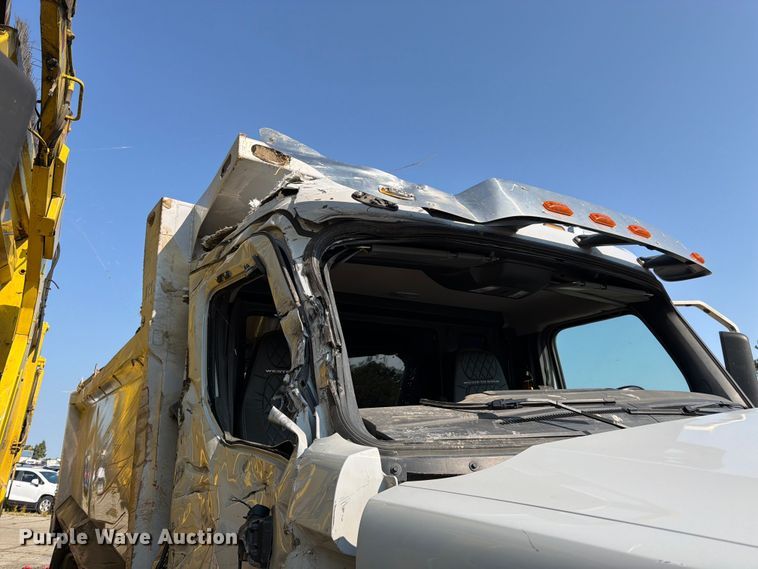 image for item YA4377 2024 Western Star 49X dump truck