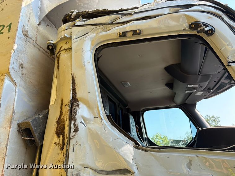 image for item YA4377 2024 Western Star 49X dump truck