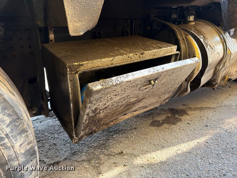 image for item YA4377 2024 Western Star 49X dump truck