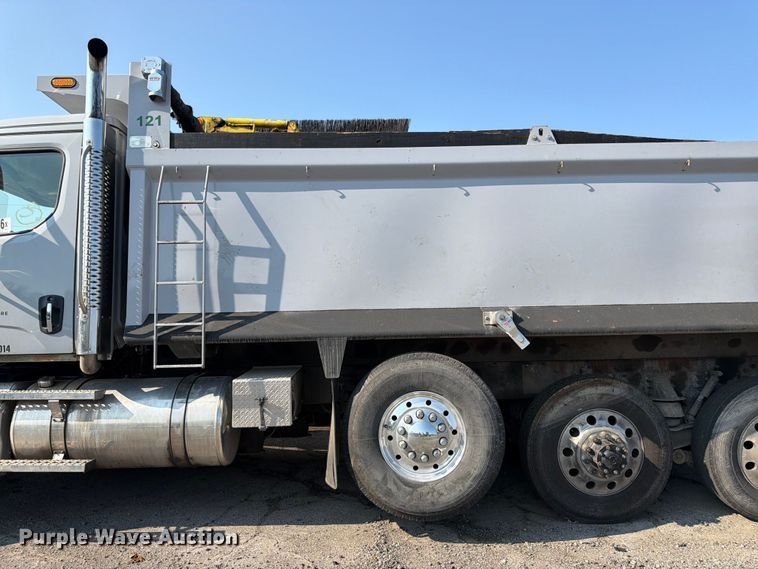 image for item YA4377 2024 Western Star 49X dump truck