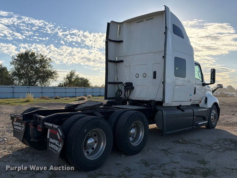 image for item YA4416 2020 International LT625 semi truck