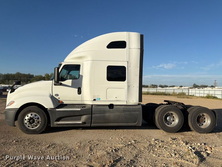 image for item YA4416 2020 International LT625 semi truck