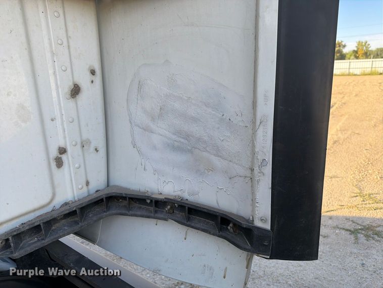 image for item YA4416 2020 International LT625 semi truck