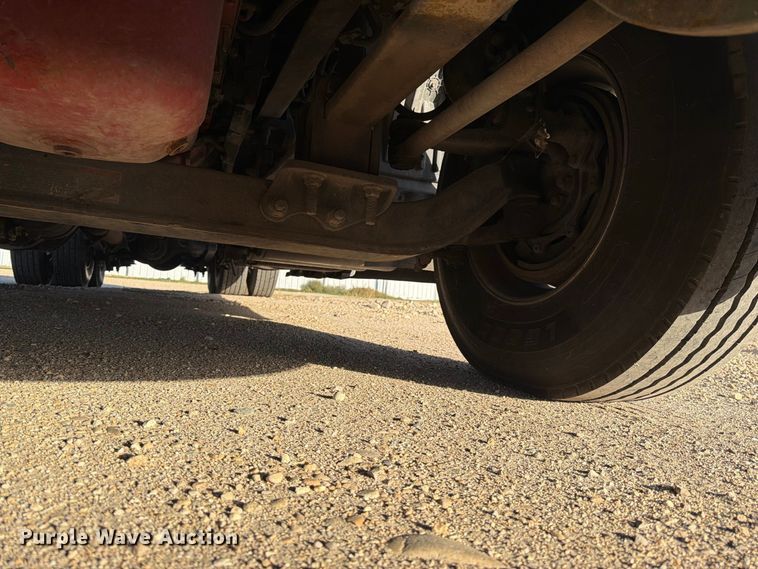 image for item YA4416 2020 International LT625 semi truck