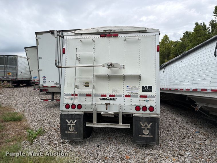 image for item YA4450 1998 Wilson DWH-4000 grain trailer
