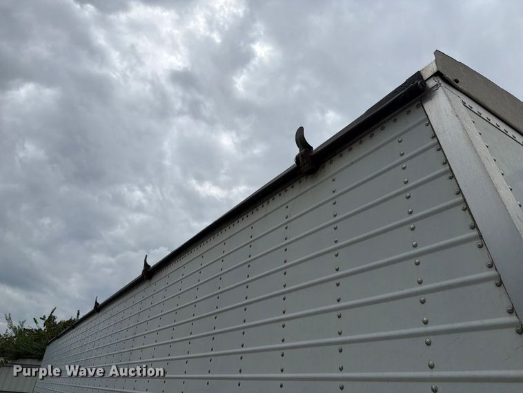 image for item YA4450 1998 Wilson DWH-4000 grain trailer