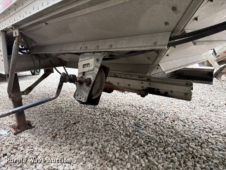 image for item YA4450 1998 Wilson DWH-4000 grain trailer
