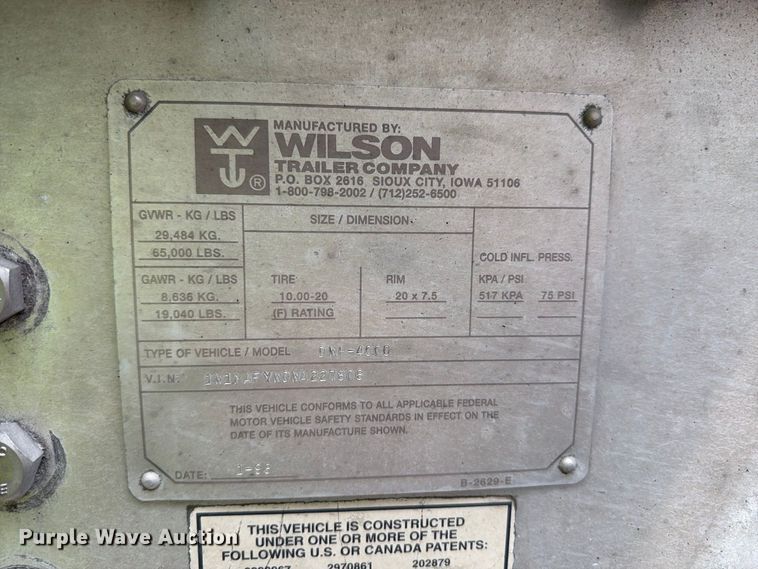 image for item YA4450 1998 Wilson DWH-4000 grain trailer
