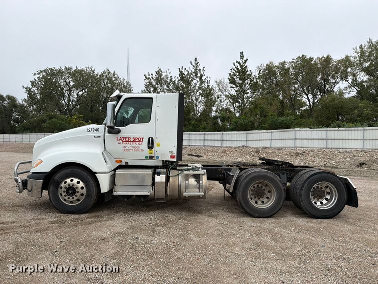 image for item YA4480 2018 International LT625 semi truck