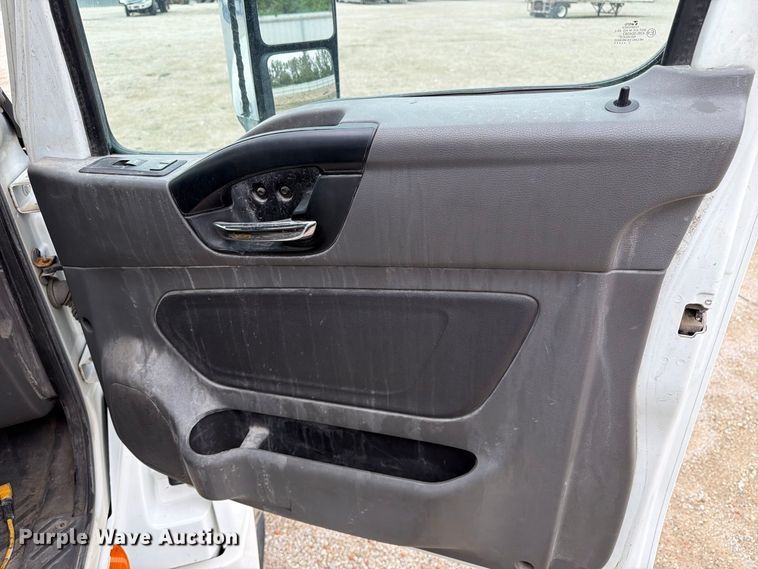 image for item YA4480 2018 International LT625 semi truck