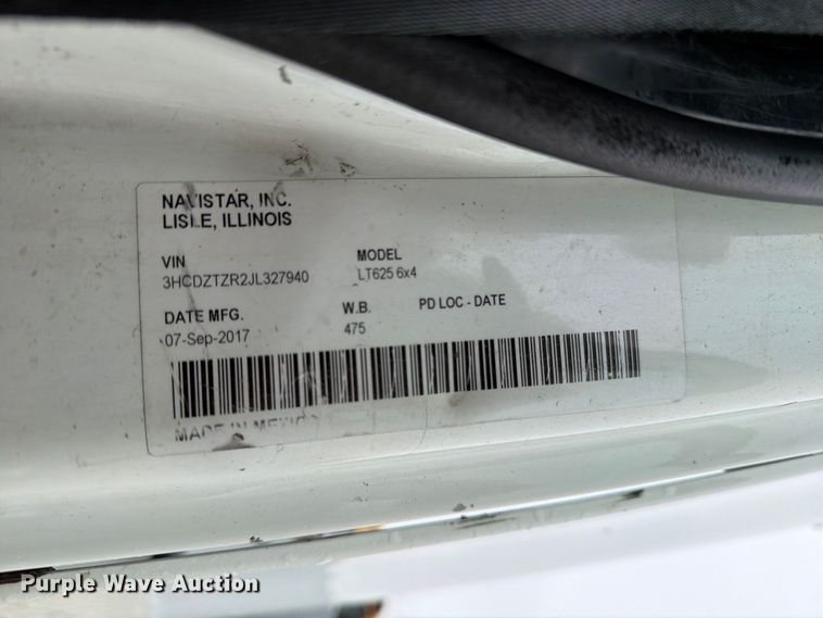 image for item YA4480 2018 International LT625 semi truck
