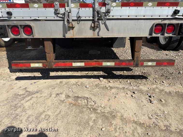 image for item YA4545 2016 Utility VS2RA refrigerated van trailer