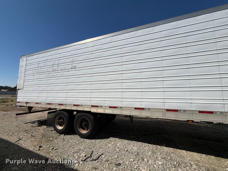 image for item YA4547 2016 Utility VS2RA refrigerated van trailer