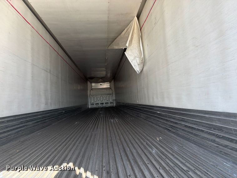 image for item YA4547 2016 Utility VS2RA refrigerated van trailer