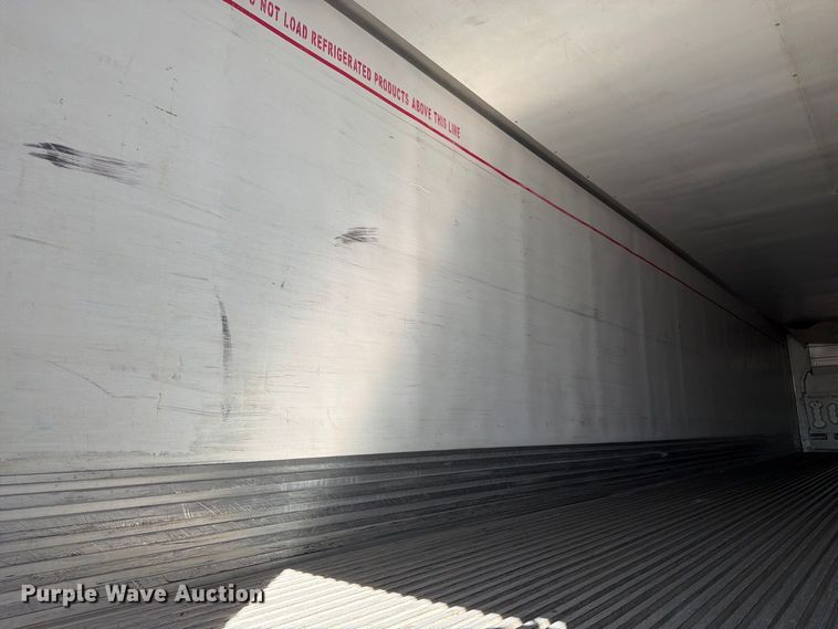 image for item YA4547 2016 Utility VS2RA refrigerated van trailer
