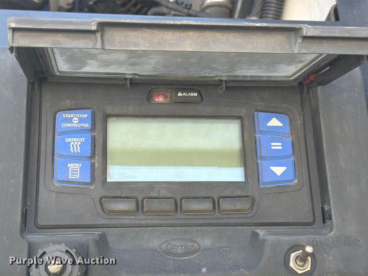 image for item YA4547 2016 Utility VS2RA refrigerated van trailer
