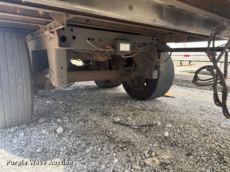 image for item YA4547 2016 Utility VS2RA refrigerated van trailer