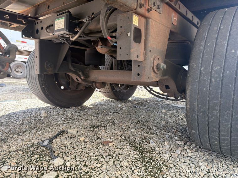 image for item YA4547 2016 Utility VS2RA refrigerated van trailer