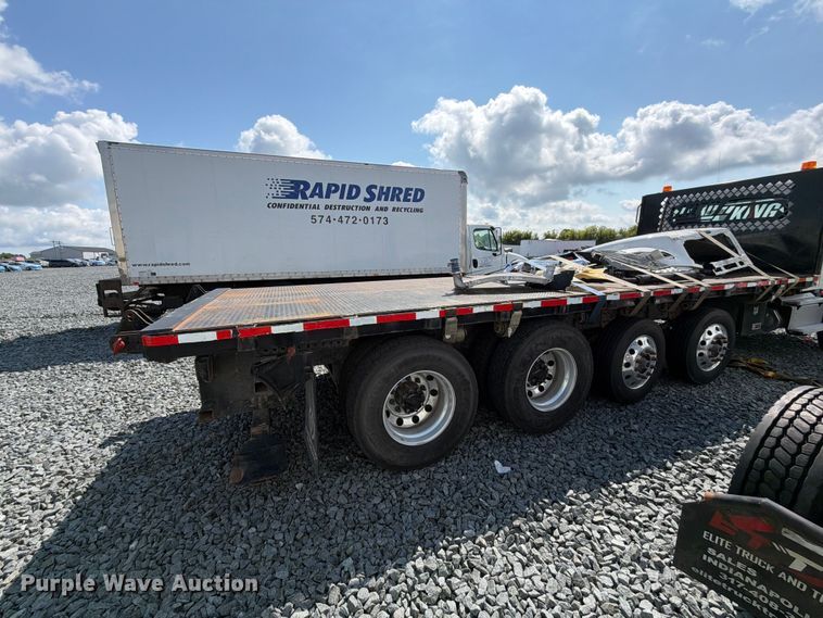 image for item YA4548 2025 Freightliner Business Class M2 flatbed truck