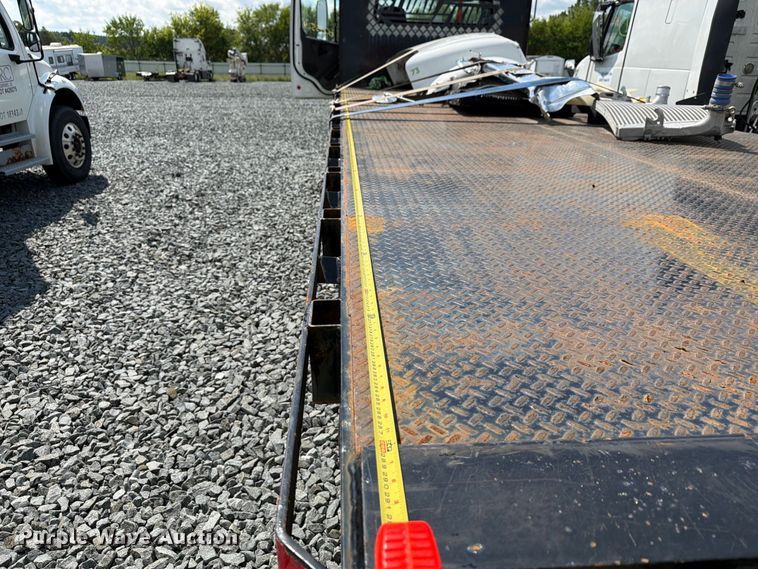 image for item YA4548 2025 Freightliner Business Class M2 flatbed truck