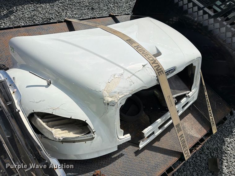 image for item YA4548 2025 Freightliner Business Class M2 flatbed truck