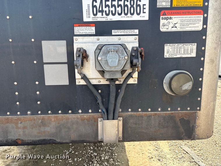 image for item YA4556 2018 Utility VS2DX dry van trailer