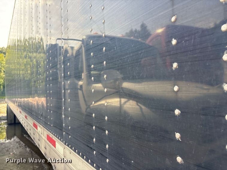 image for item YA4556 2018 Utility VS2DX dry van trailer